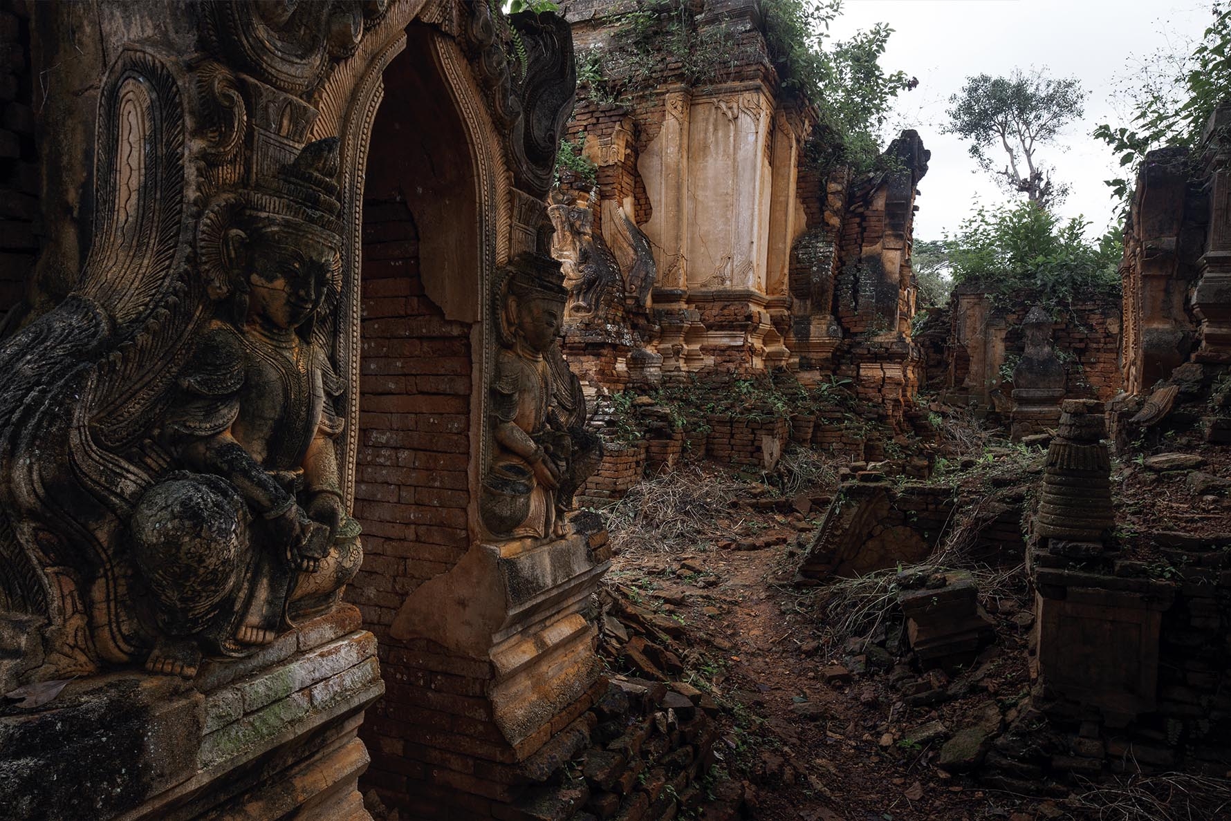 Shwe Indein Paya Ruins, Myanmar